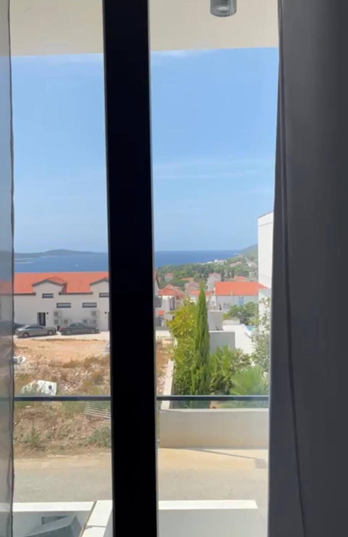 Apartment Royale With Shared Pool *