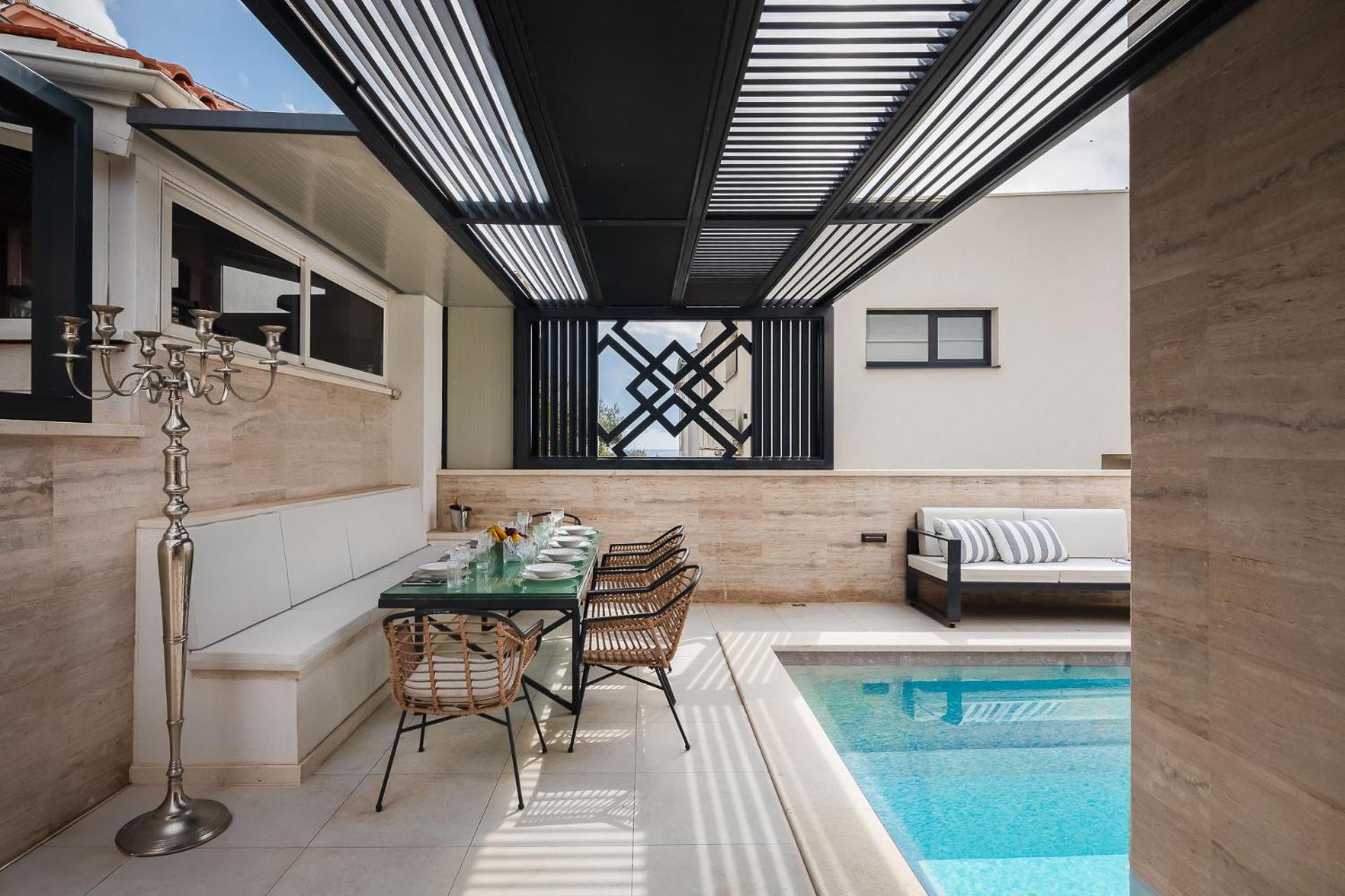Apartment Royale With Shared Pool Hvar Town