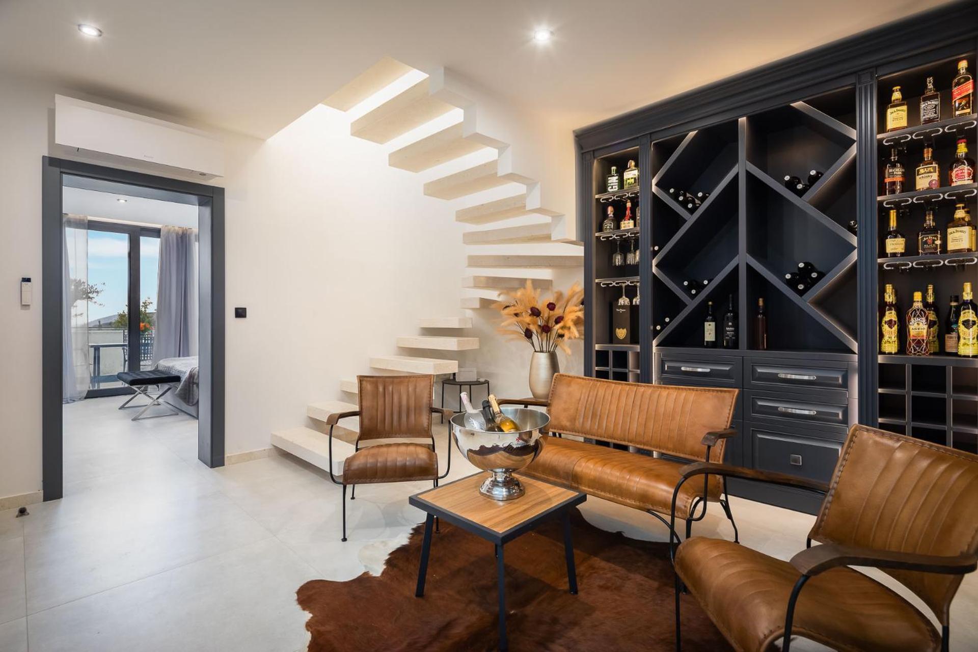 Royale With Shared Pool Apartment *
