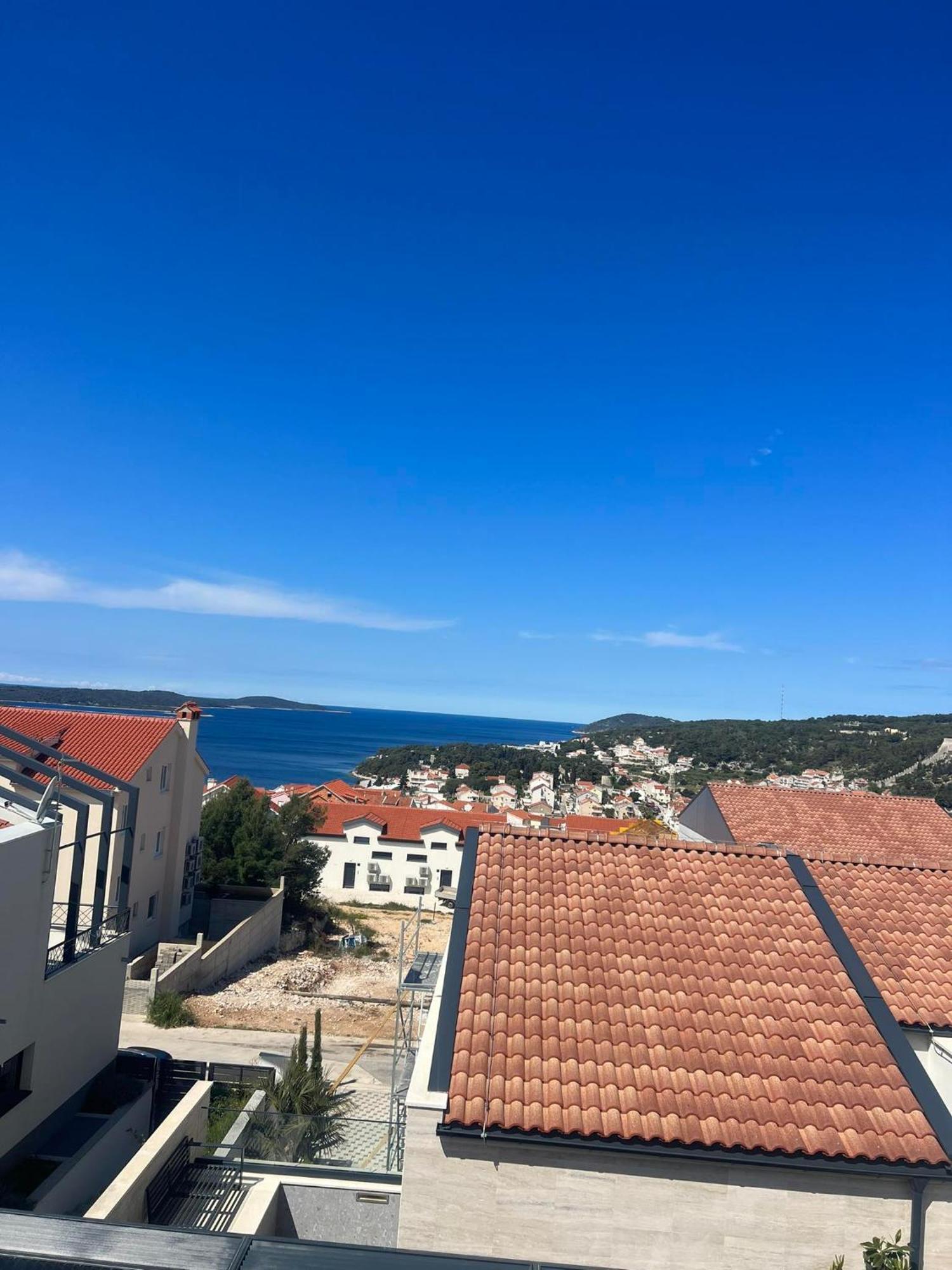 Royale With Shared Pool Apartment Hvar Town
